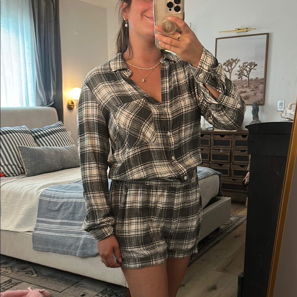 cloth & stone gray and white cozy romper